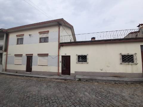 Moradia T4 Venda em Macieira da Maia,Vila do Conde