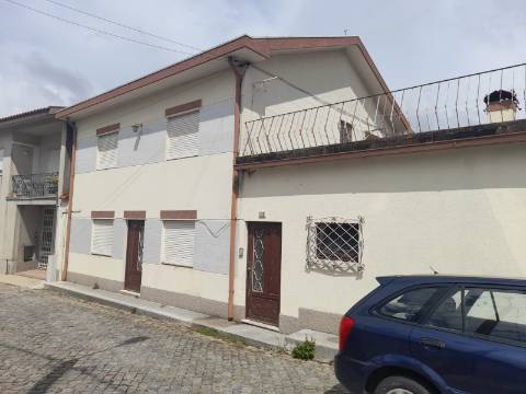 Moradia T4 Venda em Macieira da Maia,Vila do Conde