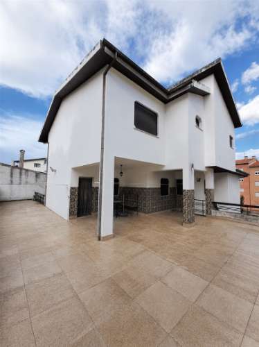 Moradia T4 Venda em Valpaços e Sanfins,Valpaços