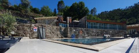 Quinta T9 Venda em Mosteiro,Vieira do Minho
