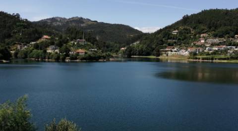 Quinta T9 Venda em Mosteiro,Vieira do Minho