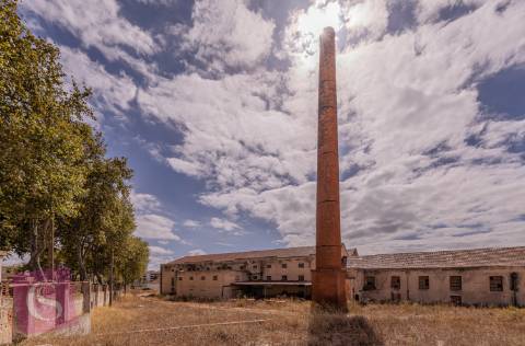 Terreno urbano para construção Habitacional e Serviços