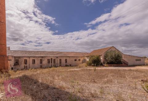 Terreno urbano para construção Habitacional e Serviços