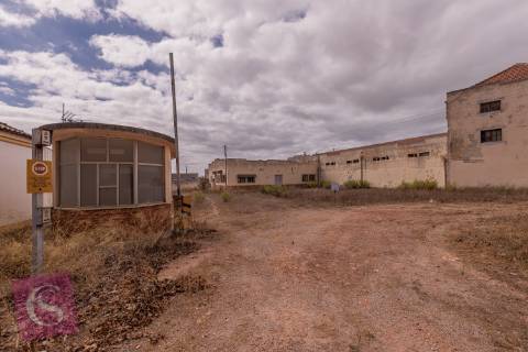 Terreno urbano para construção Habitacional e Serviços