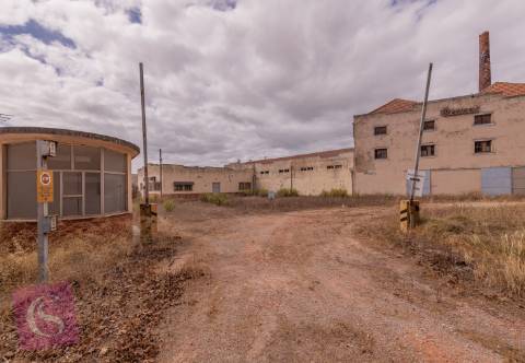 Terreno urbano para construção Habitacional e Serviços