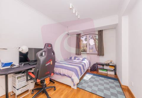 Condomínio Britânia Parede excelente T3