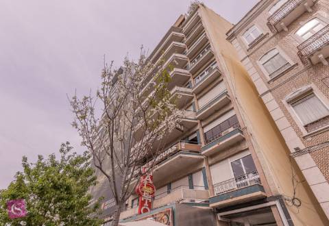 APARTAMENTO AV. DA REPUBLICA EDÍFICIO DO GALETO - LISBOA