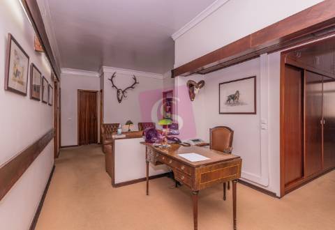 APARTAMENTO AV. DA REPUBLICA EDÍFICIO DO GALETO - LISBOA