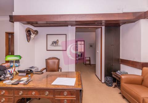 APARTAMENTO AV. DA REPUBLICA EDÍFICIO DO GALETO - LISBOA