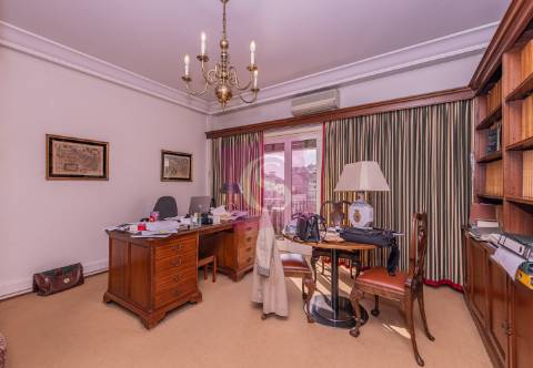 APARTAMENTO AV. DA REPUBLICA EDÍFICIO DO GALETO - LISBOA