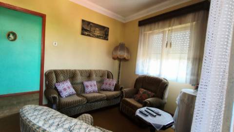 Moradia T4 Com terreno circundante | 2 pisos | Douro Vinhateiro | Régua | Canelas