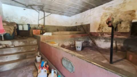 Moradia T4 Com terreno circundante | 2 pisos | Douro Vinhateiro | Régua | Canelas