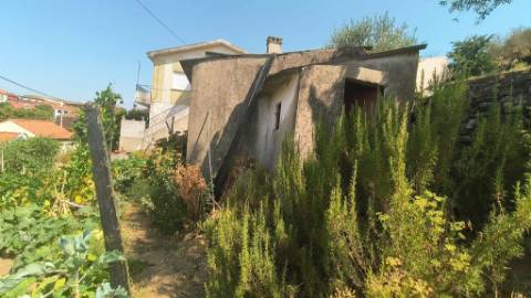 Moradia T4 Com terreno circundante | 2 pisos | Douro Vinhateiro | Régua | Canelas