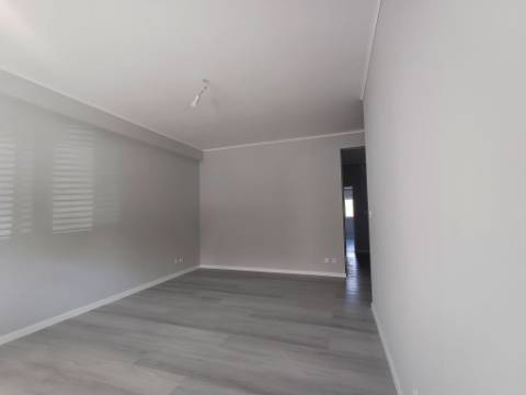Apartamento | Olivais | Lisboa | T3 | renovado