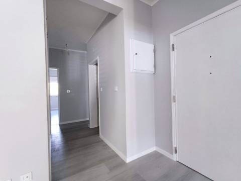 Apartamento | Olivais | Lisboa | T3 | renovado