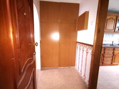 APARTAMENTO T2 | BENFICA | REMODELAÇÂO TOTAL