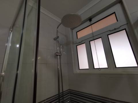 Apartamento T2 em Oeiras | TOTALMENTE REMODELADO