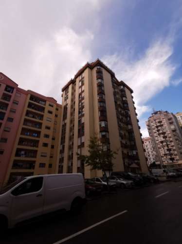 Apartamento T2 com Vista Aberta | O Lar Ideal para Começar a Sua História - Tapada das Mercês