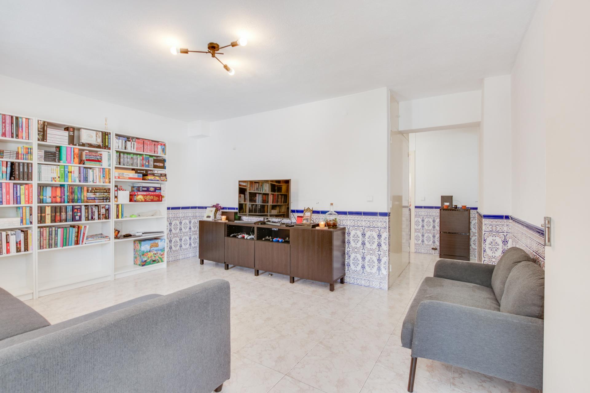 Apartamento T3 com Vista Ampla sobre Lisboa | Bairro dos Loios - Marvila