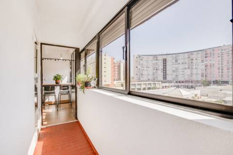 Apartamento T3 com Vista Ampla sobre Lisboa | Bairro dos Loios - Marvila