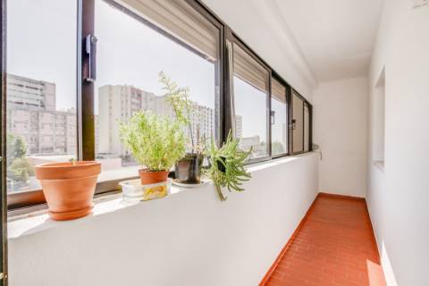 Apartamento T3 com Vista Ampla sobre Lisboa | Bairro dos Loios - Marvila