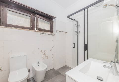 ARRENDAMENTO T2 OEIRAS FIGUEIRINHA