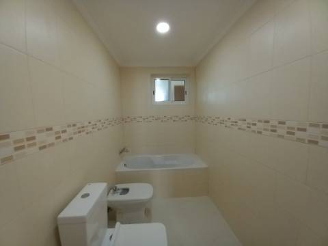 MORADIA | REMODELADA | CASCAIS | T3+3