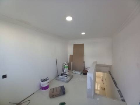 MORADIA | REMODELADA | CASCAIS | T3+3