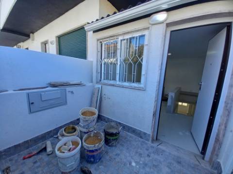 MORADIA | REMODELADA | CASCAIS | T3+3