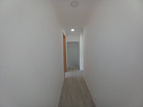 MORADIA | REMODELADA | CASCAIS | T3+3