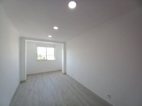 MORADIA | REMODELADA | CASCAIS | T3+3