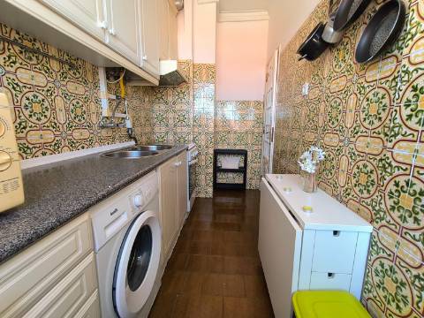 T1 Mobilado | Equipado | Vista Aberta | A 7 min do Metro da Pontinha