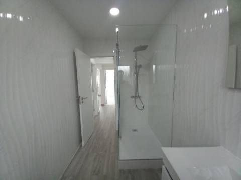 APARTAMENTO | TOTALMENTE REMODELADO | PONTINHA | T3 | 2 MINUTOS A PÉ DO METRO