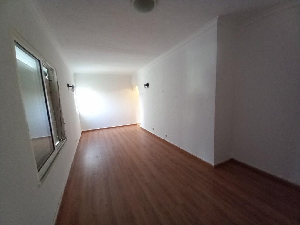 T2 TOTALMENTE REMODELADO | BAIRRO DA TORRE | CASCAIS | PRONTO HABITAR