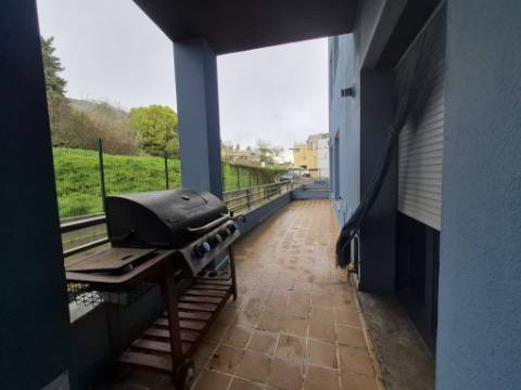 T2 COM PISCINA no Edifício Varandas da Lezíria | Centro de Vila Franca de Xira