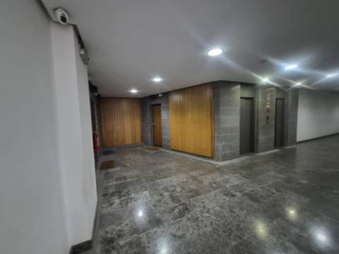 T2 COM PISCINA no Edifício Varandas da Lezíria | Centro de Vila Franca de Xira