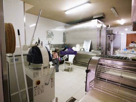 Padaria no Centro da Vila