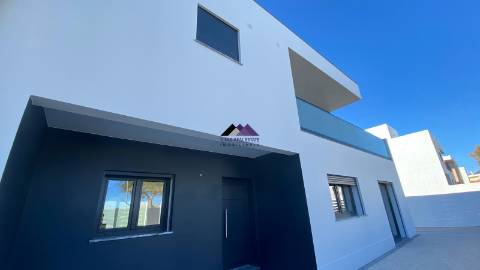 Fantástica Moradia T3 a estrear!