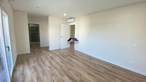 Fantástica Moradia T3 a estrear!