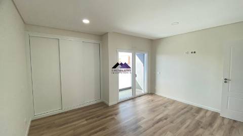 Fantástica Moradia T3 a estrear!