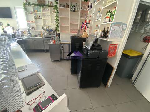 Restaurante Equipado e Mobilado