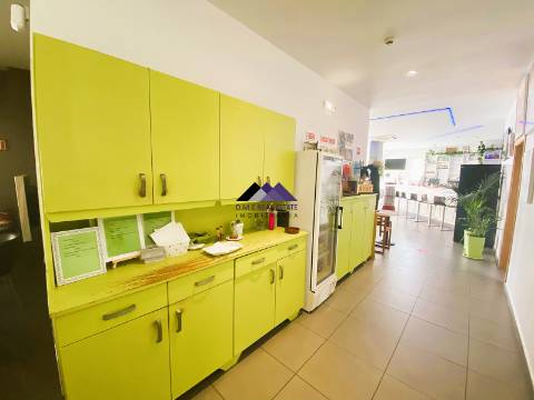 Restaurante Equipado e Mobilado