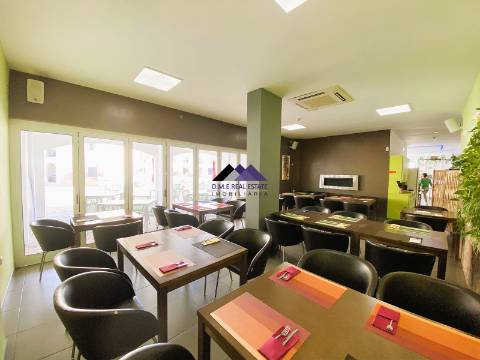 Restaurante Equipado e Mobilado