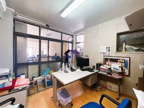 Espaço Comercial no Centro de VRSA