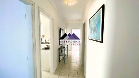 Apartamento T3 c/ Garagem Box