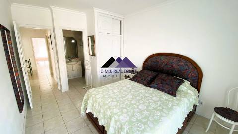 Apartamento T3 c/ Garagem Box