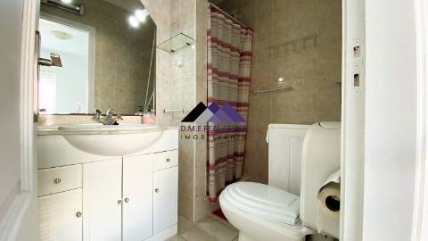 Apartamento T3 c/ Garagem Box