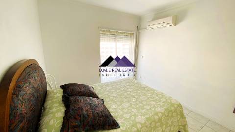 Apartamento T3 c/ Garagem Box