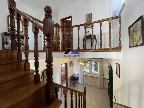 Moradia T3 c/ Piscina e Garagem