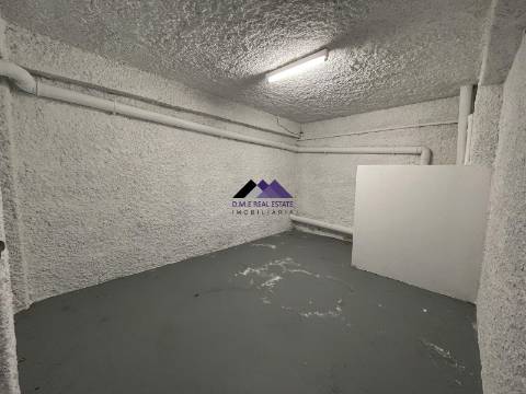 Moradia T3 c/ Piscina e Garagem